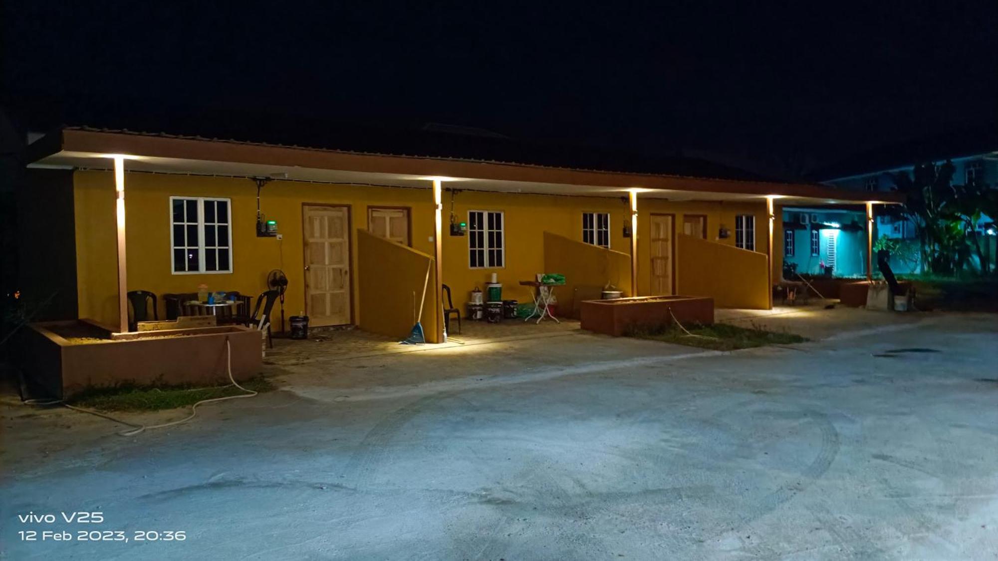 Alfa Roomstay Pantai Cenang  Exterior photo